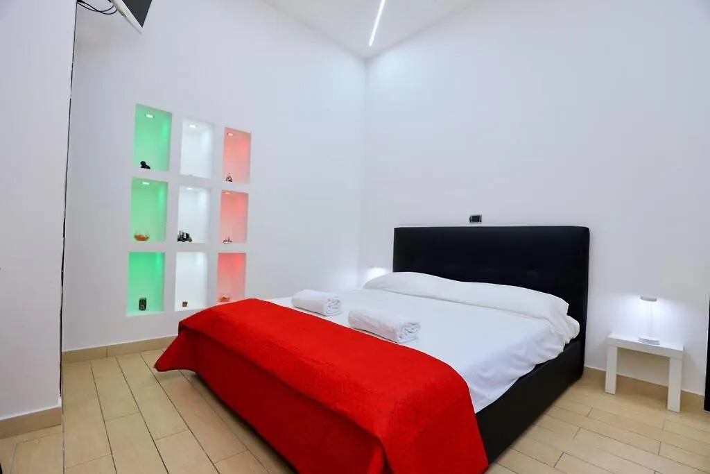Holiday home Suite In Citta Naples Italy